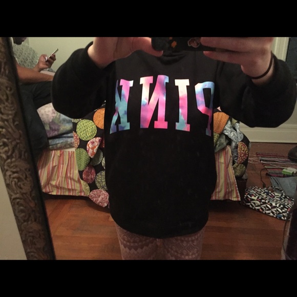 NWOT tags VS PINK TUNIC - Picture 3 of 3